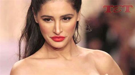 5 Bollywood actresses who went topless for movie posters